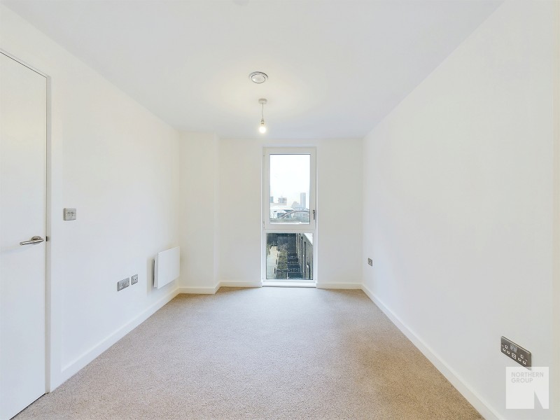 Block B :: The Railings image 8