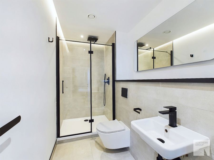 Apt 8.08 :: One Silk Street image 6