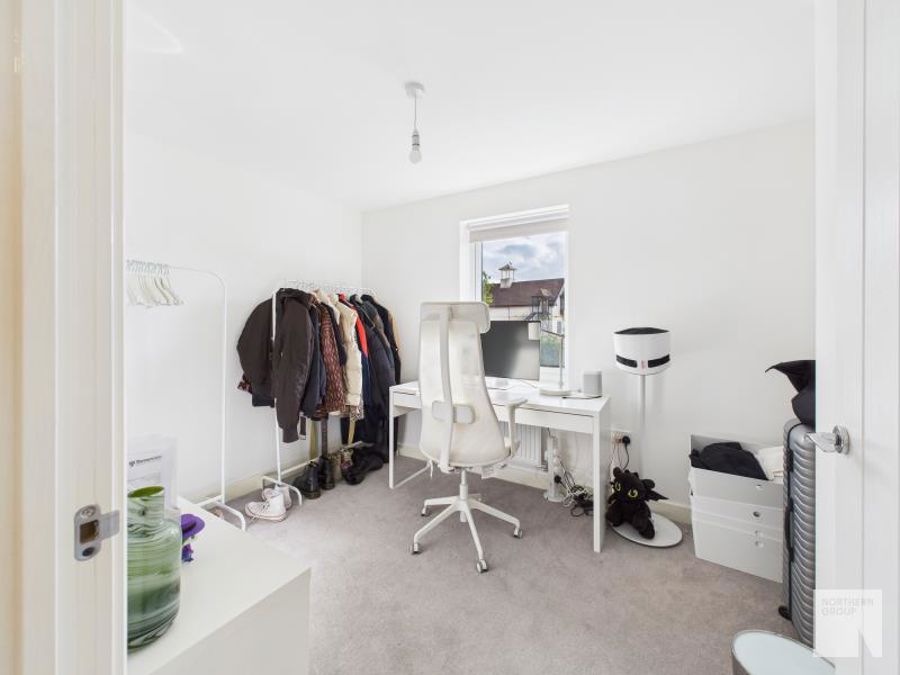 Robertsons Way :: Droylsden image 5
