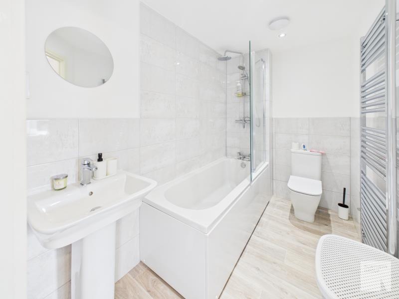 Robertsons Way :: Droylsden image 6