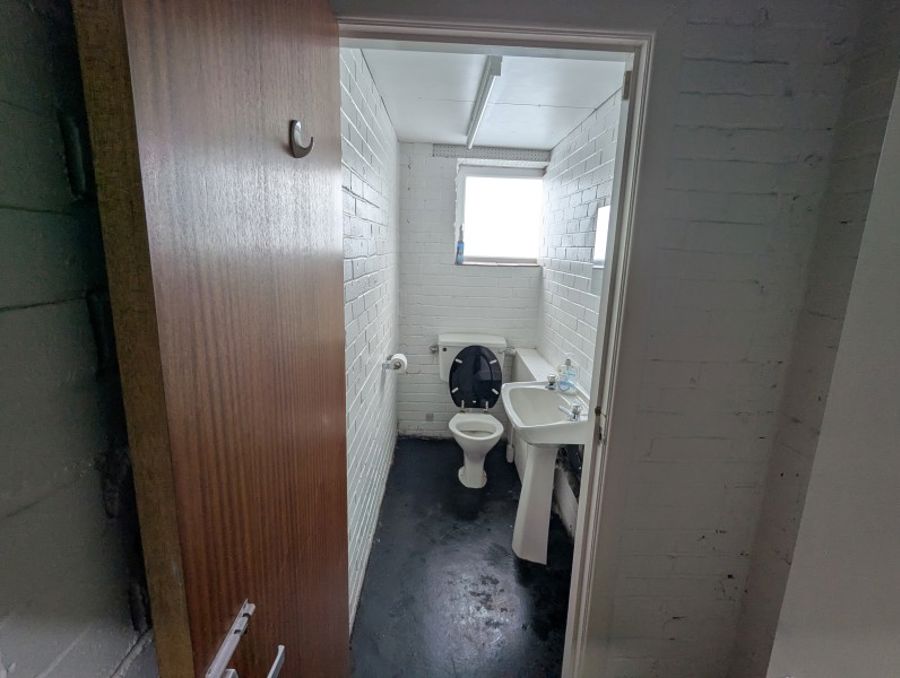 Unit 6 :: Crown Industrial image 5