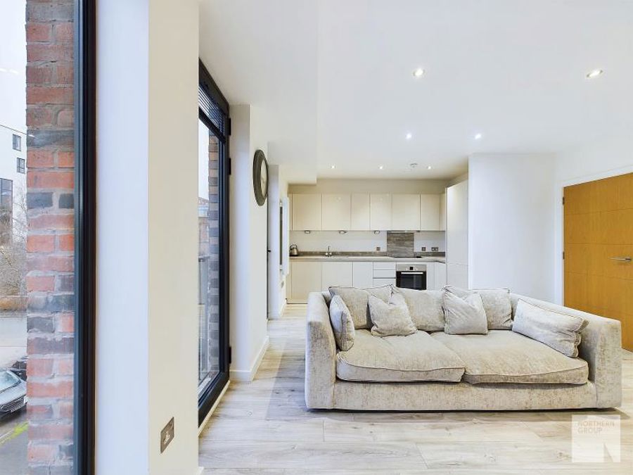 Roper Court image 8