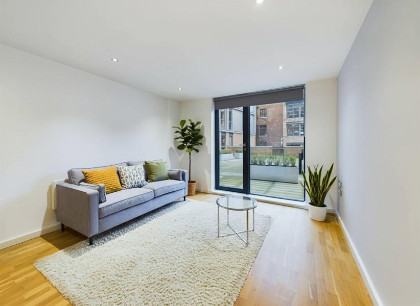 Apt G.04 :: Flint Glass Wharf image 1