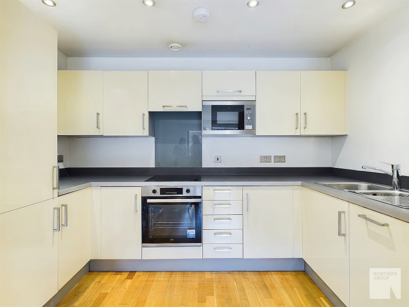 Apt G.04 :: Flint Glass Wharf image 2