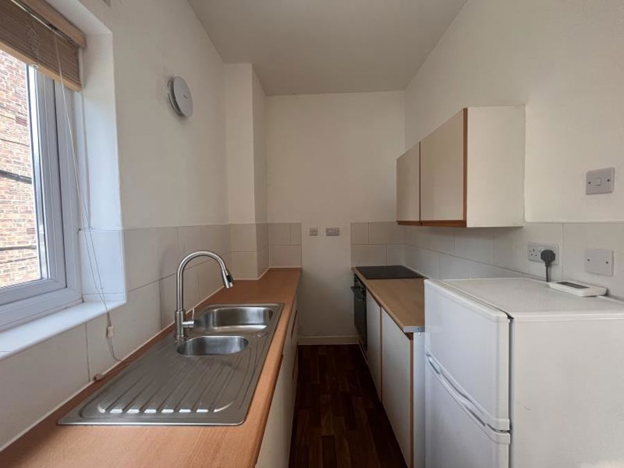 15, Warwick Road image 4
