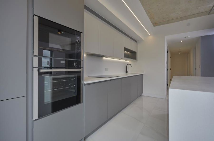 Apt 8.02 :: One Silk Street image 6
