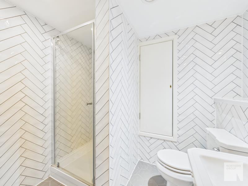 Flat 3 :: Gramercy House image 7