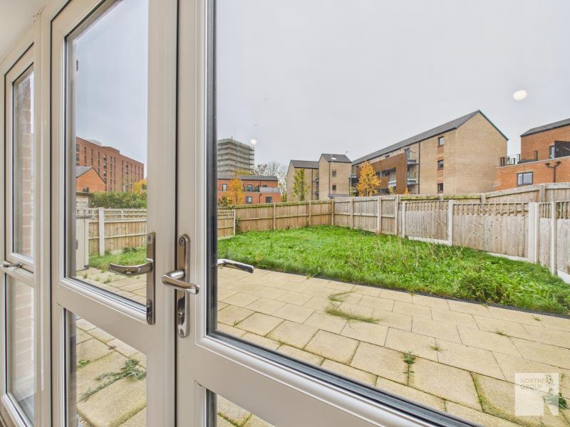 Gunson Street :: Platting Village image 7