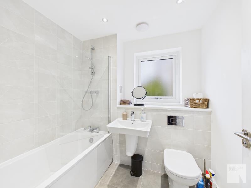 Gunson Street :: Platting Village image 9