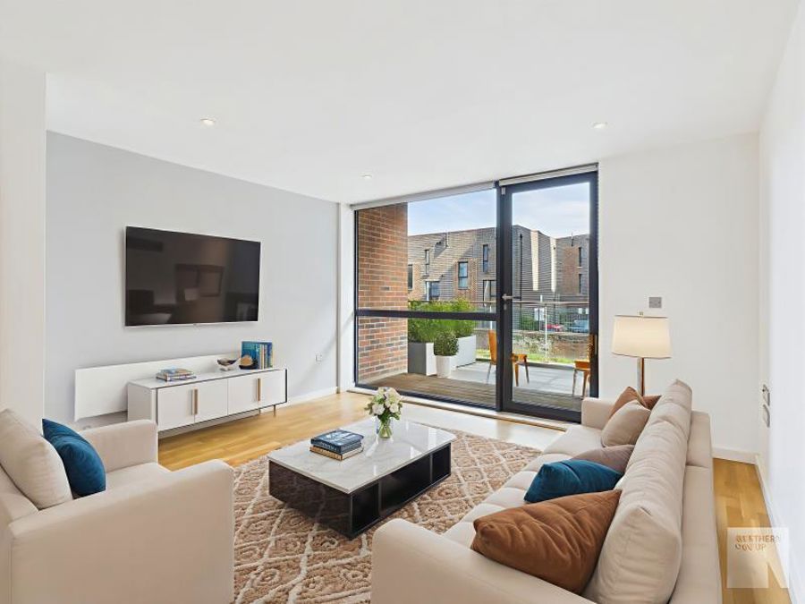 Apt 2.16 :: Flint Glass Wharf image 1