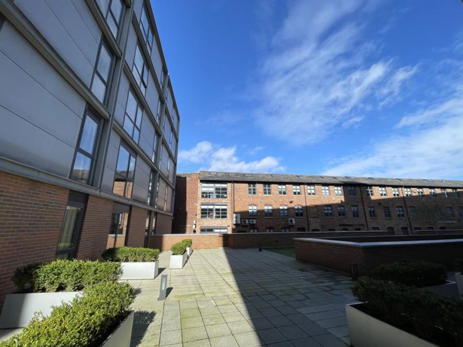 Apt 5.04 :: Flint Glass Wharf image 2