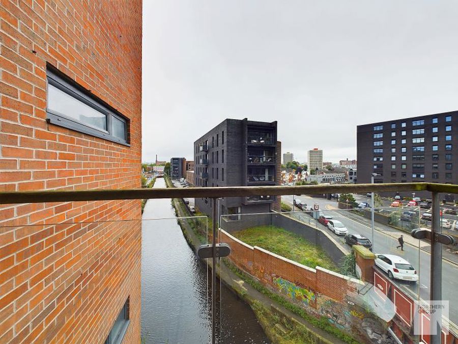 Apt 4.08 :: Flint Glass Wharf image 2