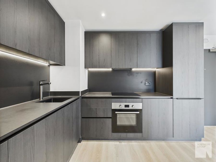 Waterhouse Gardens :: Block D image 2