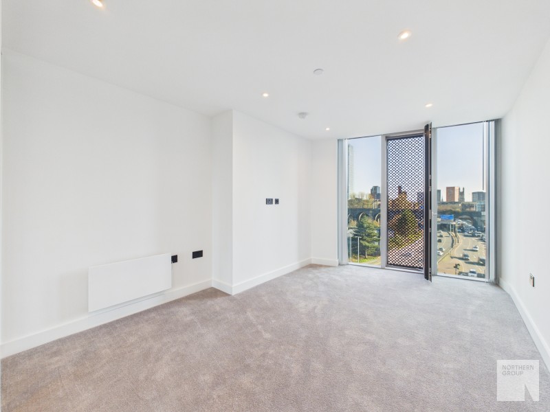 Vista Gardens :: Manchester image 6