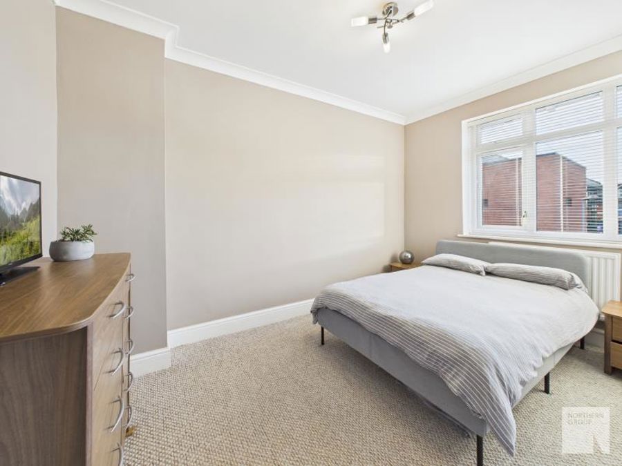 Temple Square :: Manchester image 4