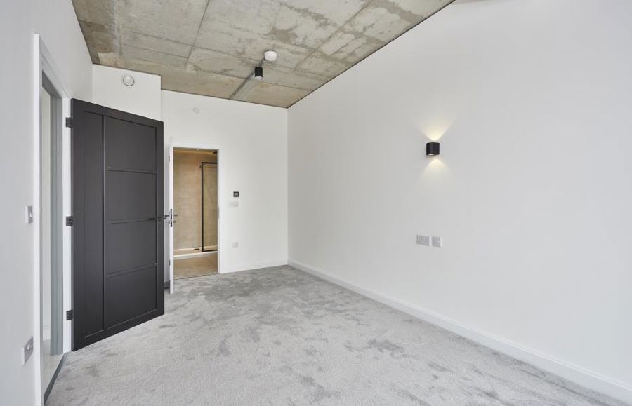 Apt 3.08 :: One Silk Street image 5