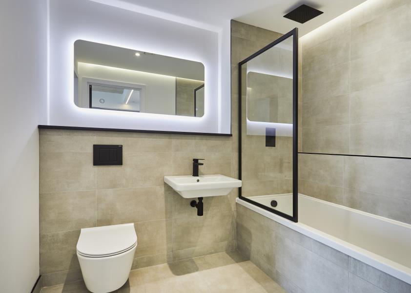 Apt 3.08 :: One Silk Street image 8