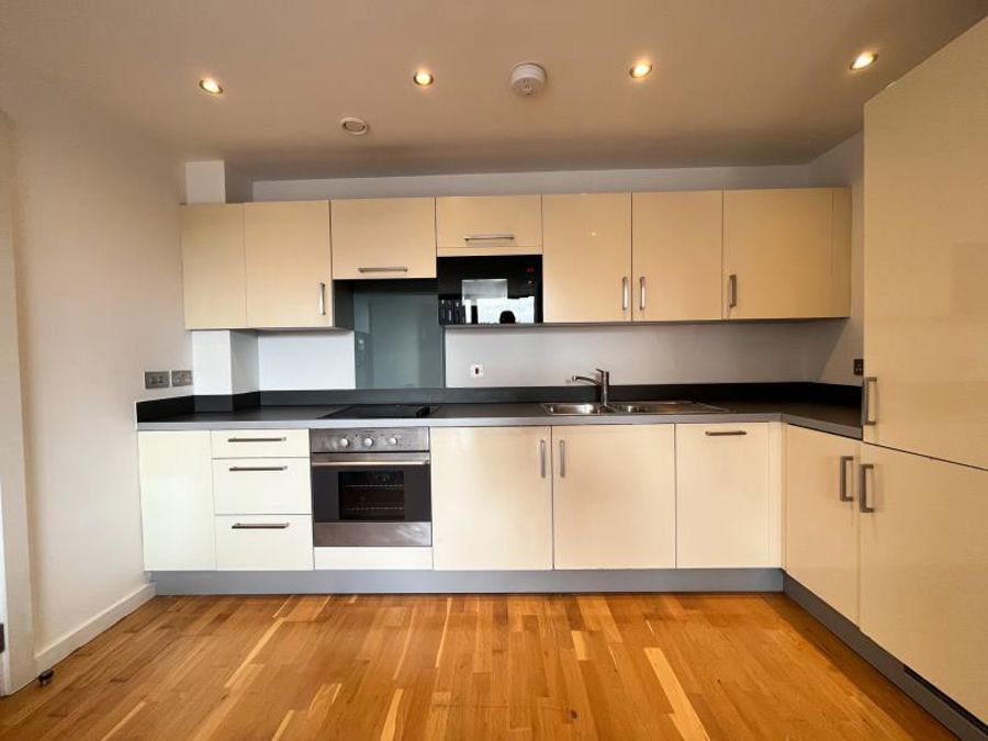 Apt 1.19 :: Flint Glass Wharf image 3