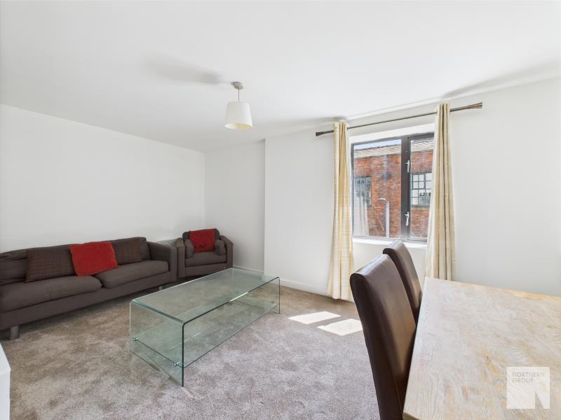 BS41 :: Loom Street image 1