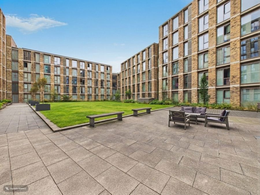 Burlington Square :: Manchester image 20