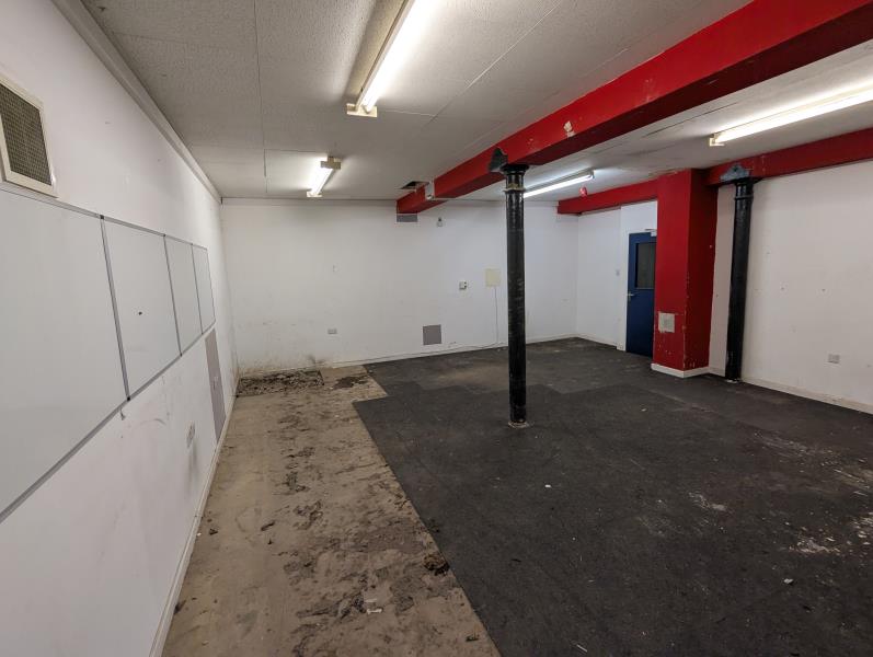 Lower Ground - 65/67 Lever St image 6