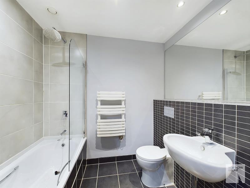 Apt 2.22 :: Flint Glass Wharf image 8