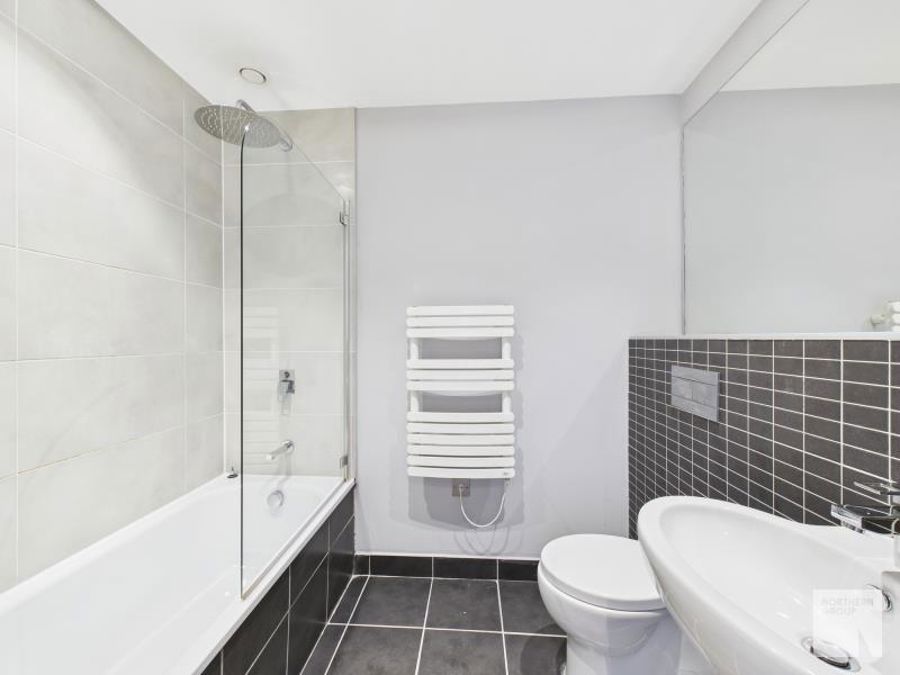 Apartment 5.05:: Flint Glass Wharf image 5