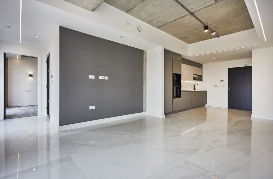 Apt 7.13 :: One Silk Street image 2