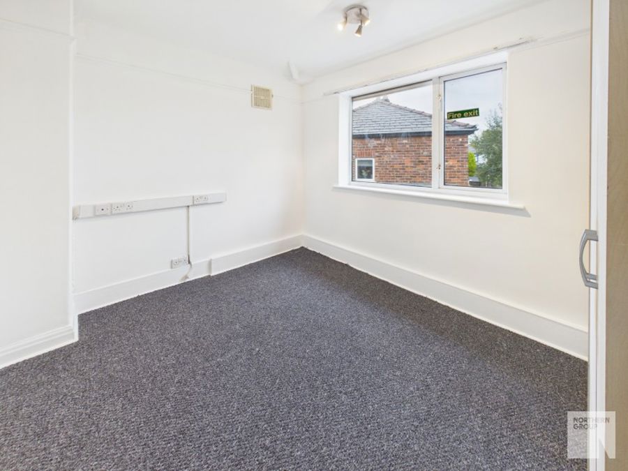 Scott Road :: Droylsden image 8