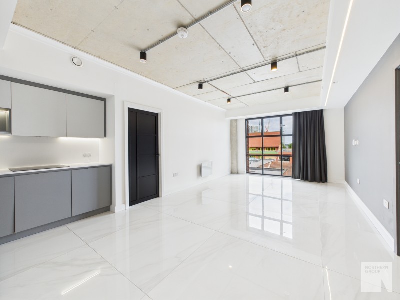 Apt 3.02 :: One Silk Street image 1
