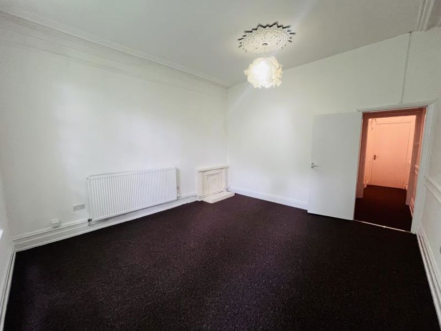 Flat 2, 16 Mayfield Road image 3