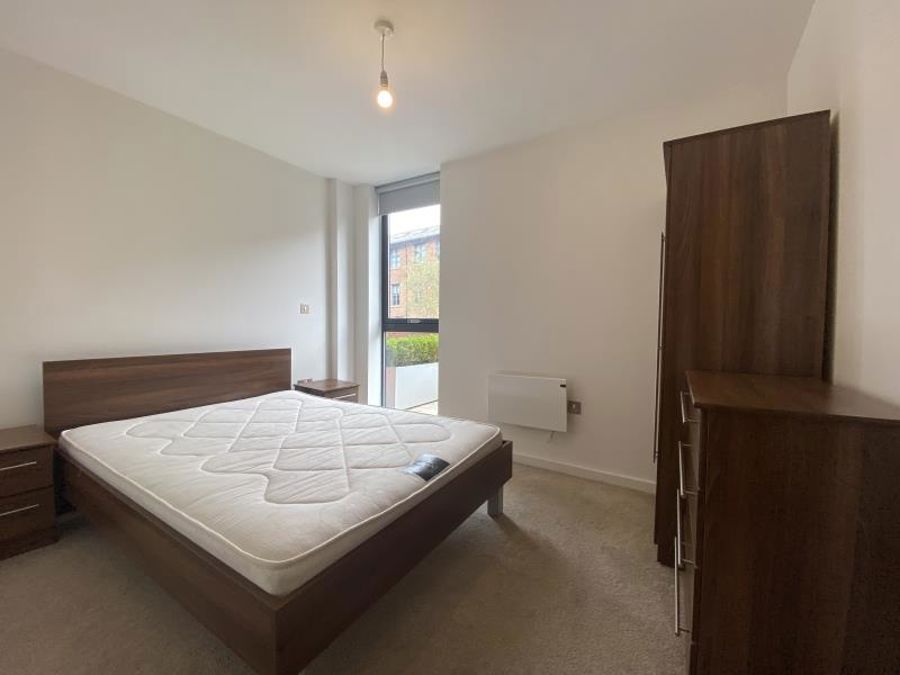 Apt G.18 :: Flint Glass Wharf image 3