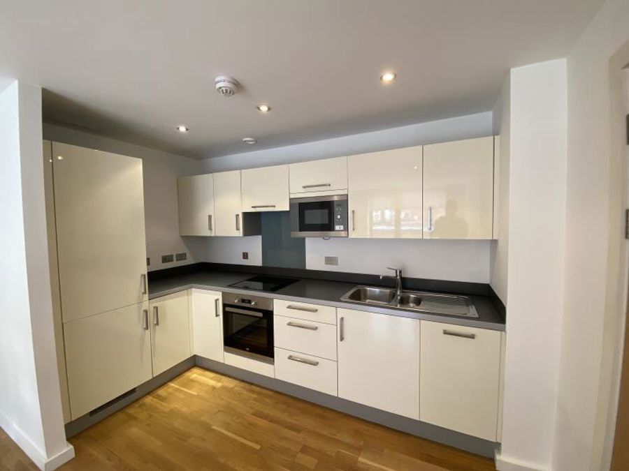 Apt G.18 :: Flint Glass Wharf image 8
