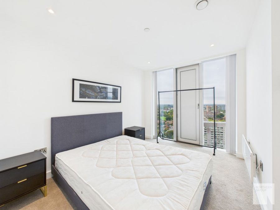 Elizabeth Towers :: Manchester  image 5