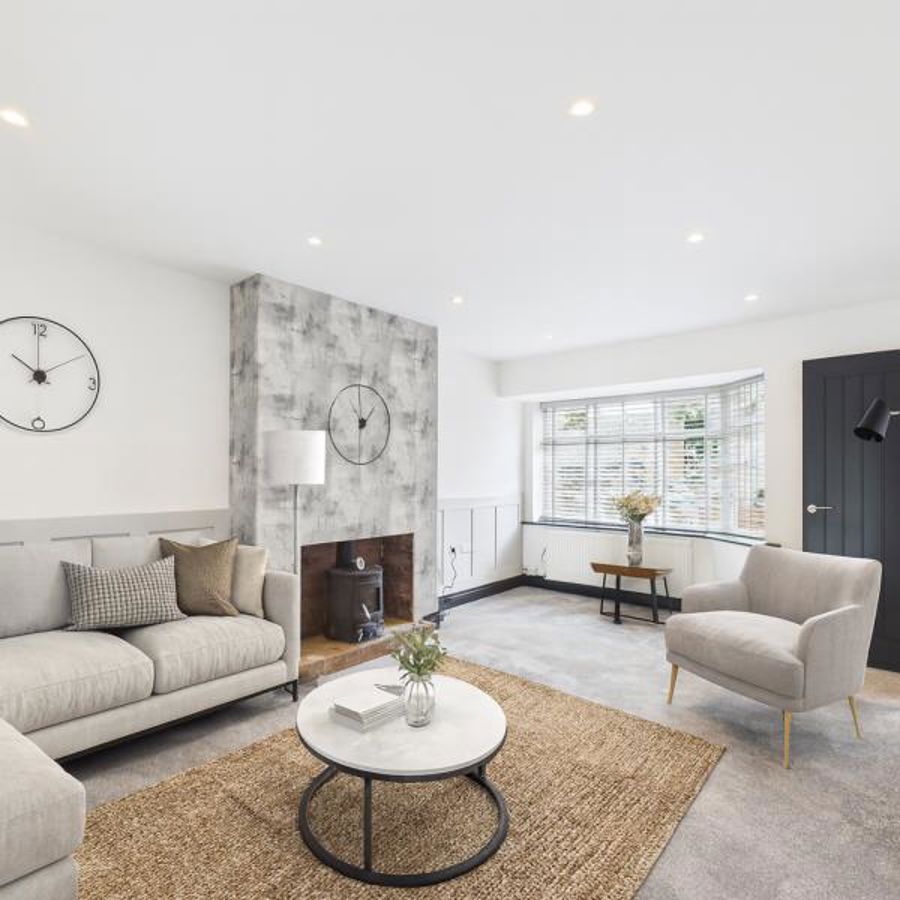 Surrey Avenue :: Marsland Green image 1