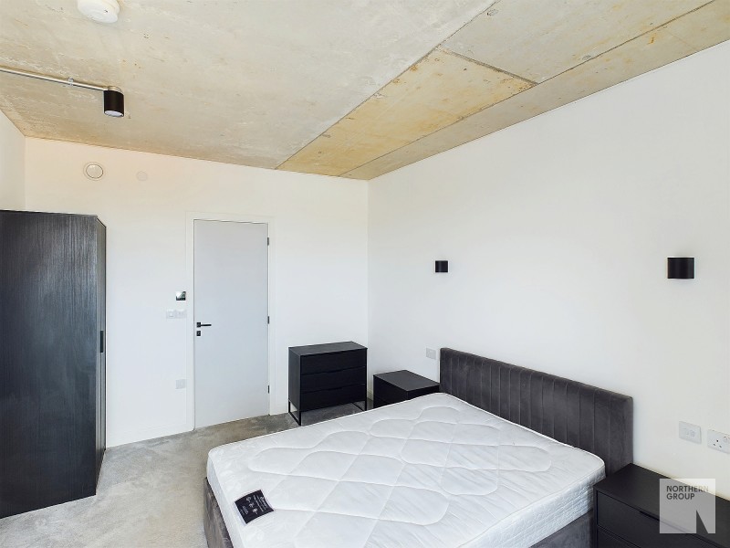 Apt 8.10 :: One Silk Street image 7