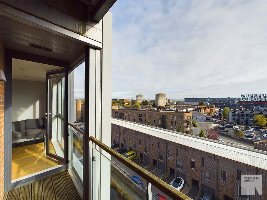 Apt 5.19 :: Flint Glass Wharf image 2