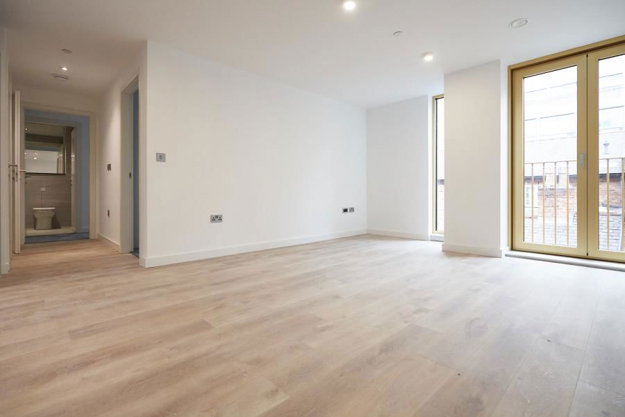 Apt 8 :: The Quarters image 5