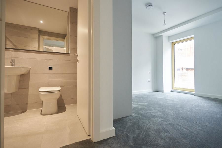 Apt 8 :: The Quarters image 10