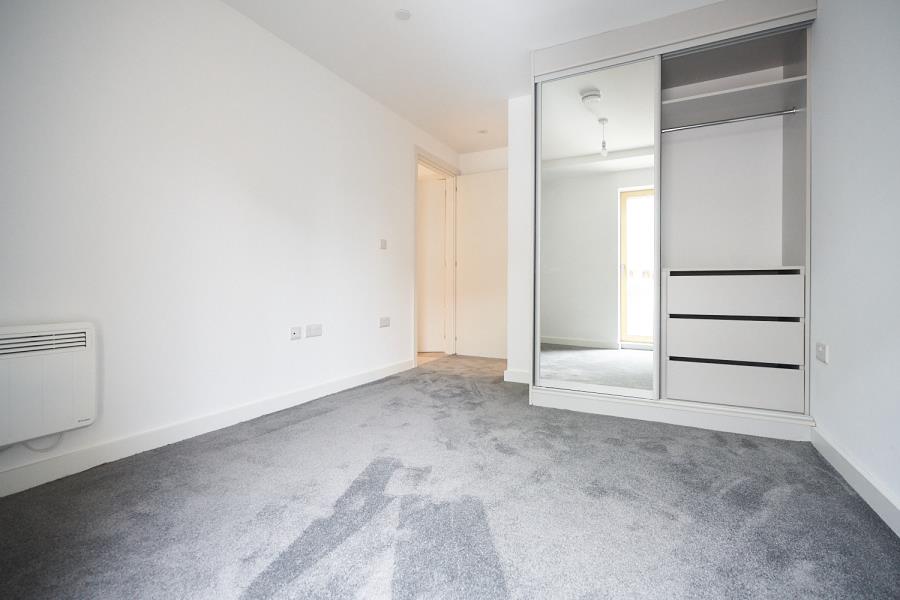 Apt 8 :: The Quarters image 11