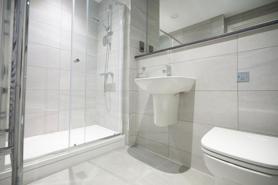 Apt 8 :: The Quarters image 12