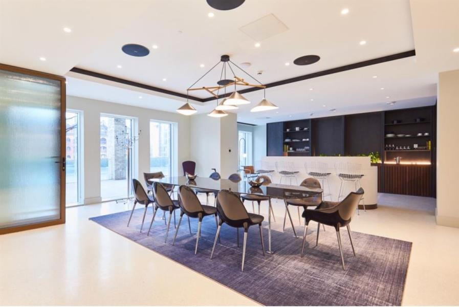 Elizabeth Tower :: Manchester image 19