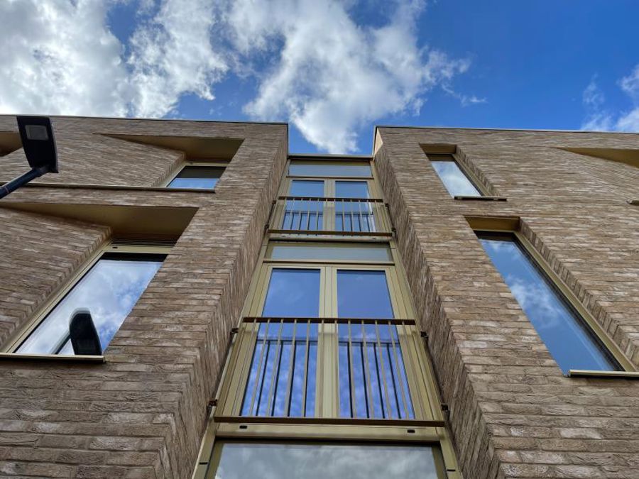 Apt 3 :: The Quarters image 2