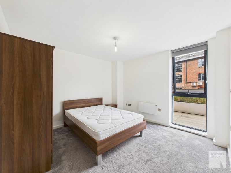 Apt G.18 :: Flint Glass Wharf image 2