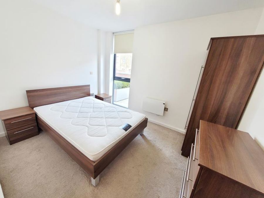 Apt G.18 :: Flint Glass Wharf image 5