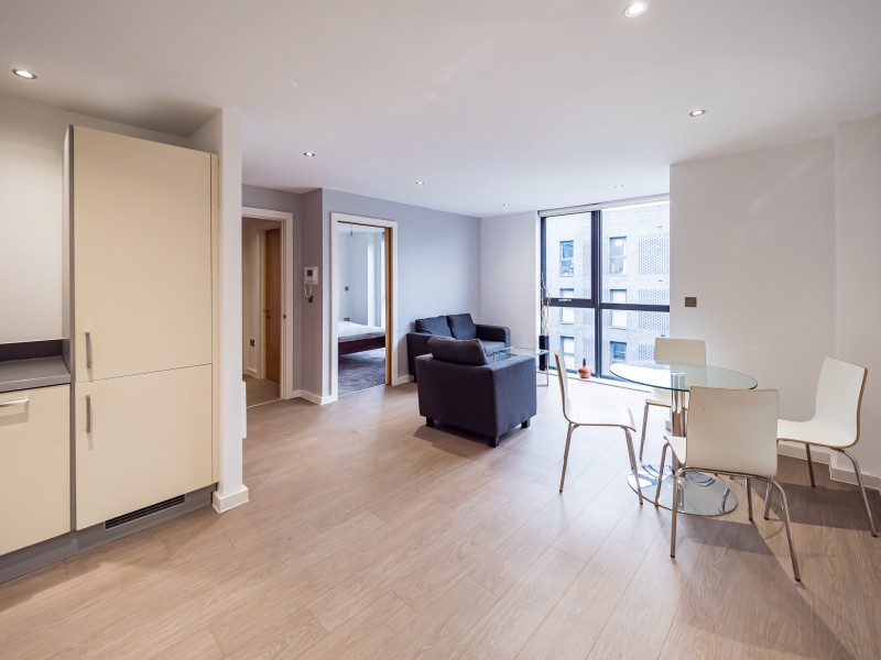 Apt 2.15 :: Flint Glass Wharf image 3