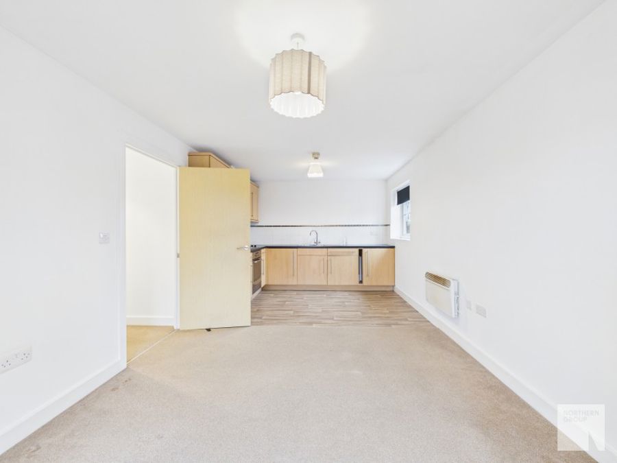 Lawnhurst Avenue :: Baguley image 3