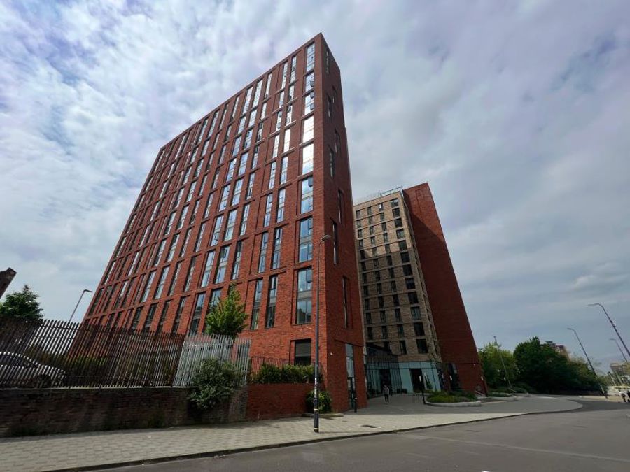 Apt 21001, No1 Old Trafford image 8