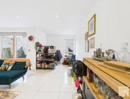 Apt 2.15 :: Ice Plant image 8