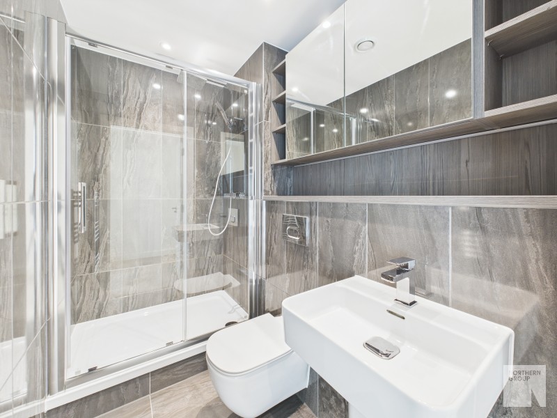 Elizabeth Tower :: Manchester image 15